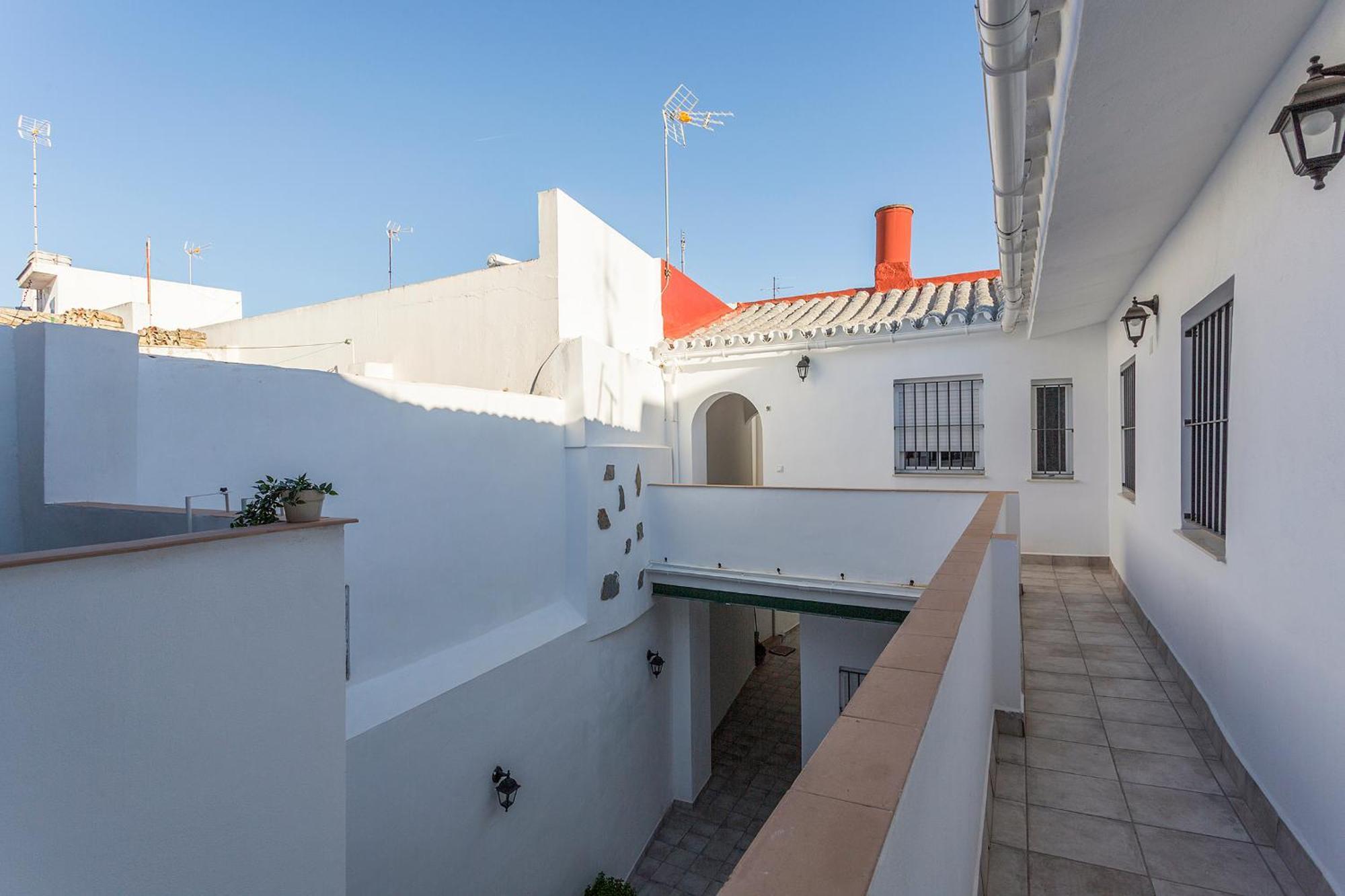 San Miguel Tranquilo Moderno Apartment เฮเรซ เด ลาฟรอนเตรา ภายนอก รูปภาพ